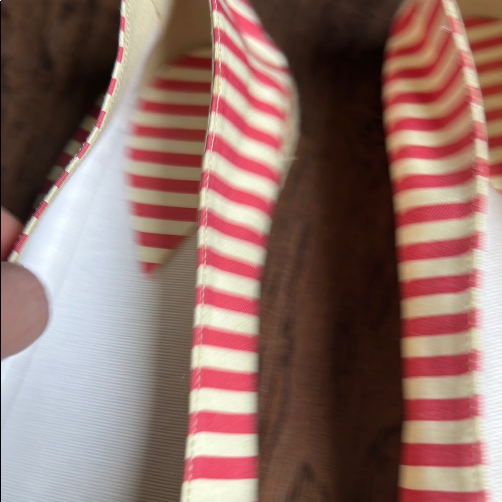 Vintage Gucci Red and White Striped Women's Flats Sz 40 - Picture 11 of 12